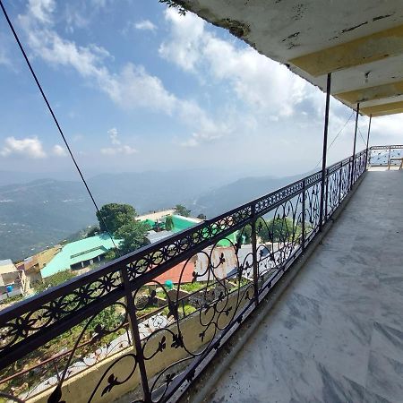 Shahrukh Heights Hotel Мюри Екстериор снимка