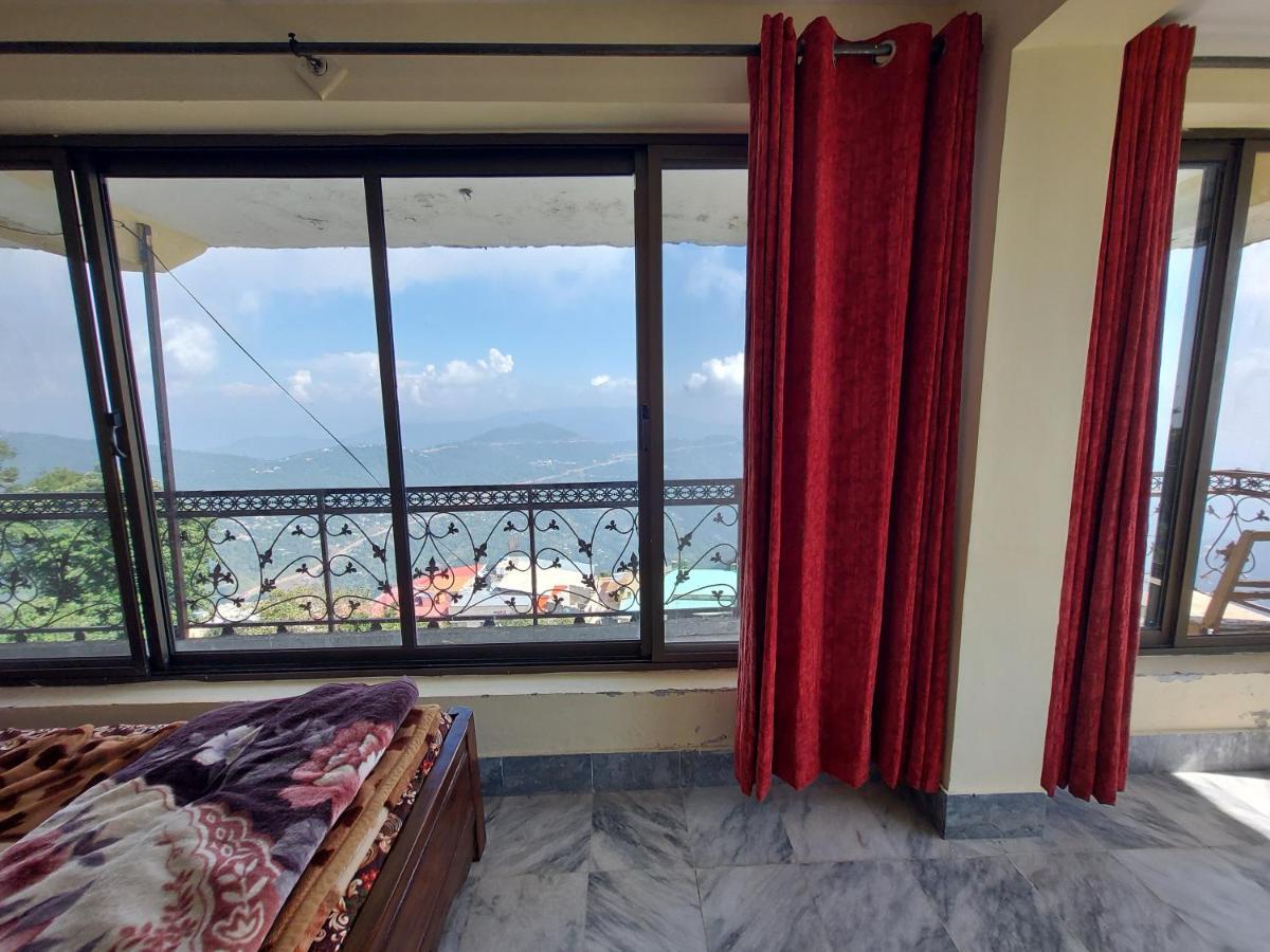 Shahrukh Heights Hotel Мюри Екстериор снимка