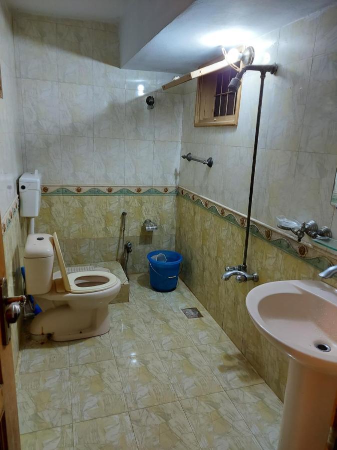 Shahrukh Heights Hotel Мюри Екстериор снимка